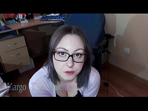 ❤️ Musikana aneSexy ane Magirazi Anoyamwa Dildo Zvakadzama paKamera Hard porn ❤
