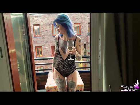 ❤️ Musikana Akanaka Kuyamwa neGulp uye Kusveta Nekuda Pasi Pedenga Rakavhurika Hard porn ❤